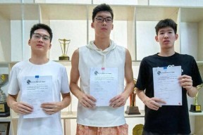 转折点！山东男篮完成体检；中超冲刺阶段攻防权衡；球迷炸锅；球探报告显示潜力的简单介绍-3377.com